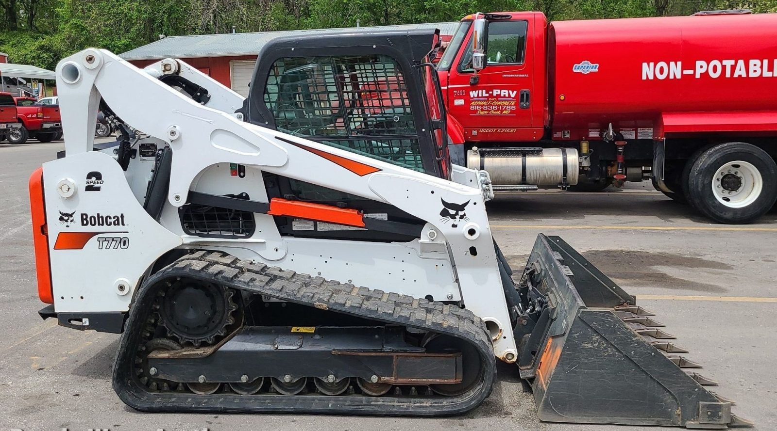 2020 Bobcat T770 Compact Track Loader photo 8