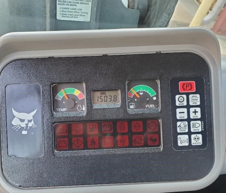 2021 Bobcat UW56 Toolcat photo 11
