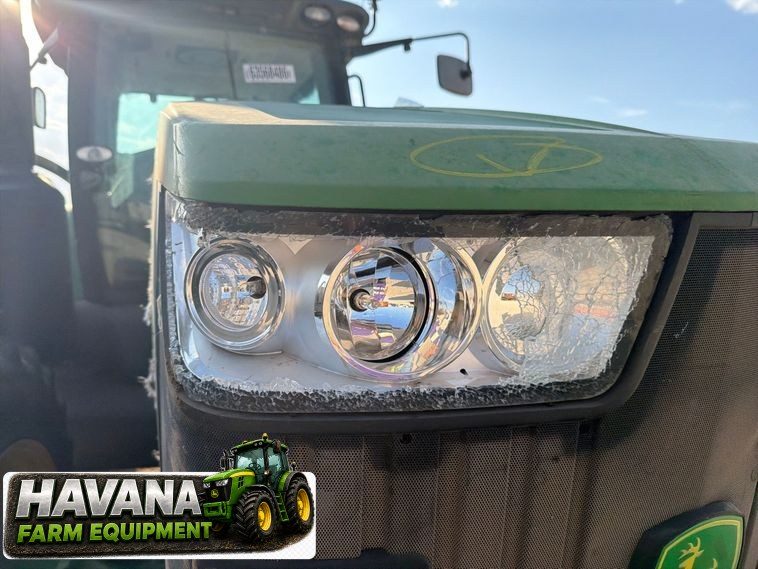 2013 John Deere 8285R photo 22