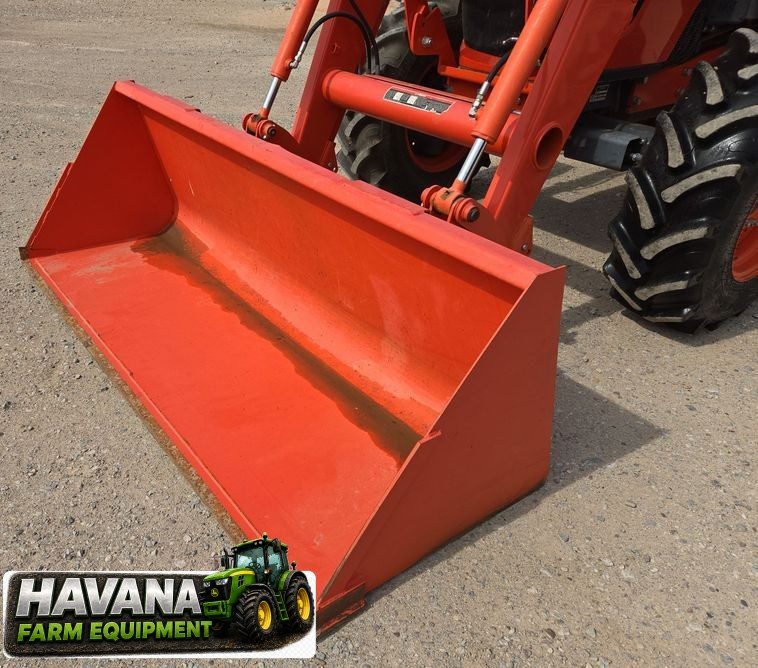2020 Kubota M6060 photo 11