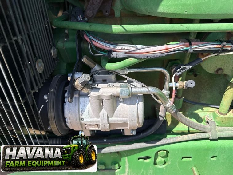 1993 John Deere 4560 photo 39