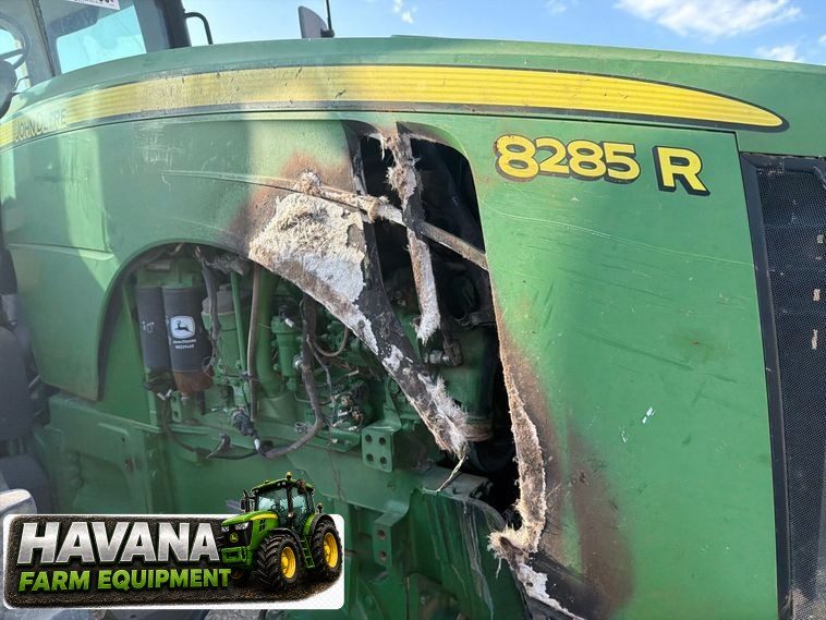 2013 John Deere 8285R photo 9