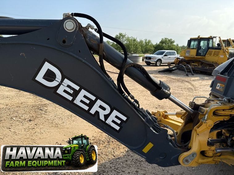 2019 John Deere 310SL photo 24