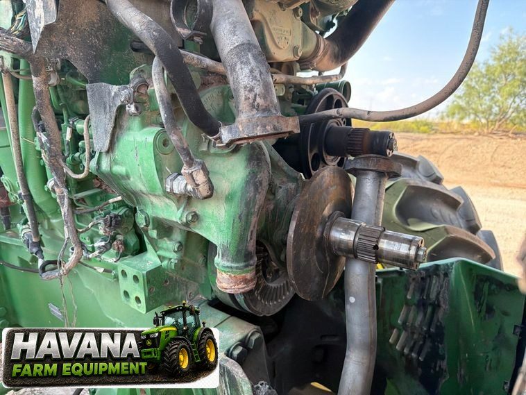 2013 John Deere 8285R photo 45