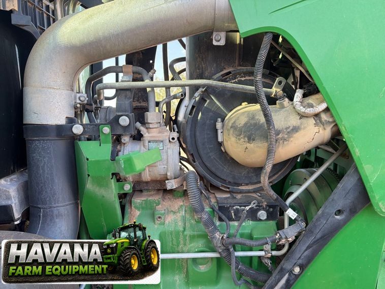 2013 John Deere 8285R photo 47